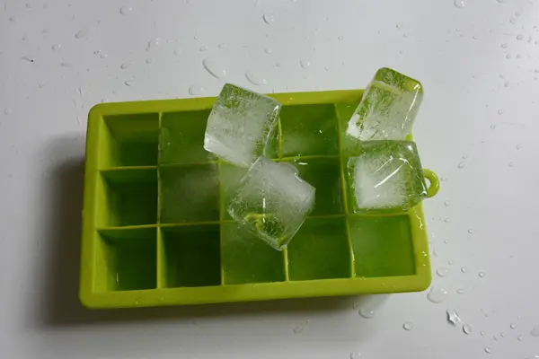 Silicone Ice Cube Tray 18
